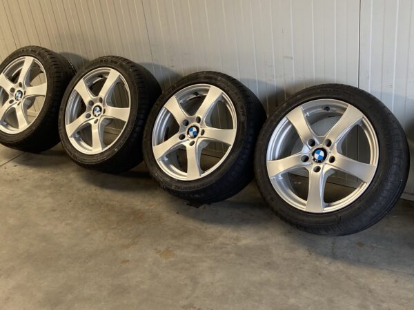 Set prachtige 17 inch velgen met zomerbanden (runflat) - Afbeelding 3
