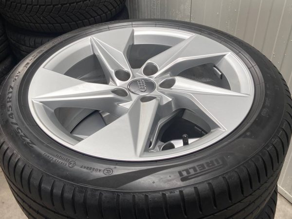 Originele Audi velgen met Pirelli zomerbanden - Afbeelding 3