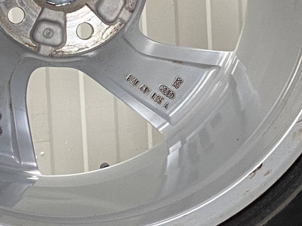 Originele Audi velgen met Pirelli zomerbanden - Afbeelding 4