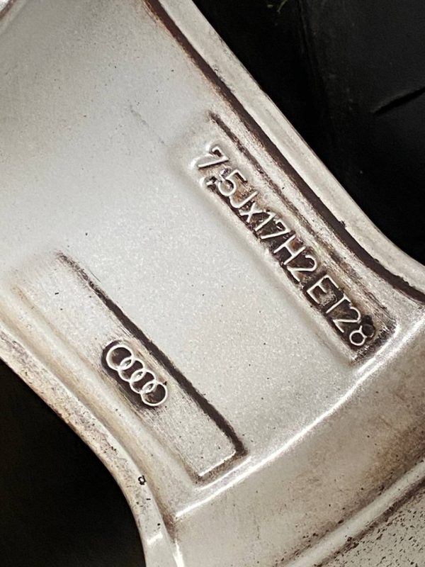 Originele Audi velgen met zomerbanden - Afbeelding 6