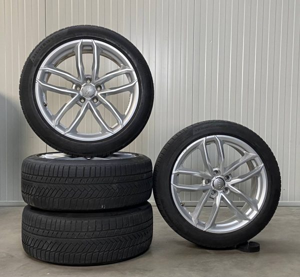 Mooie velgen met winterbanden voor Audi A6