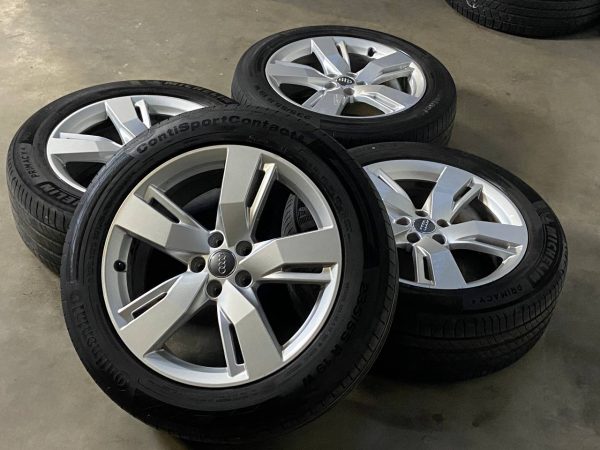 Originele Audi velgen met zomerbanden – Nieuwstaat - Afbeelding 3
