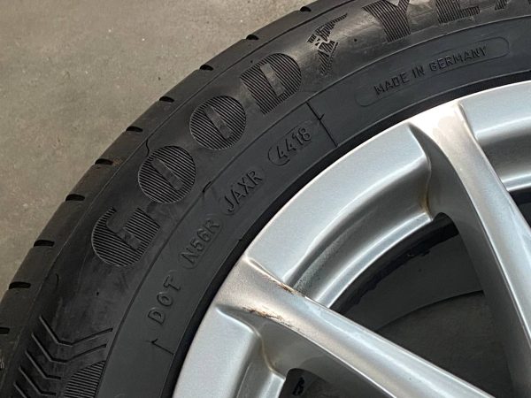 Originele Audi velgen met zomerbanden – Nieuwstaat - Afbeelding 6