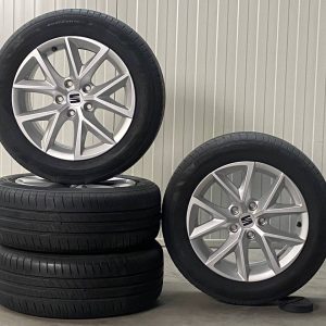 Originele Seat Leon Velgen met Zomerbanden – Nieuwstaat