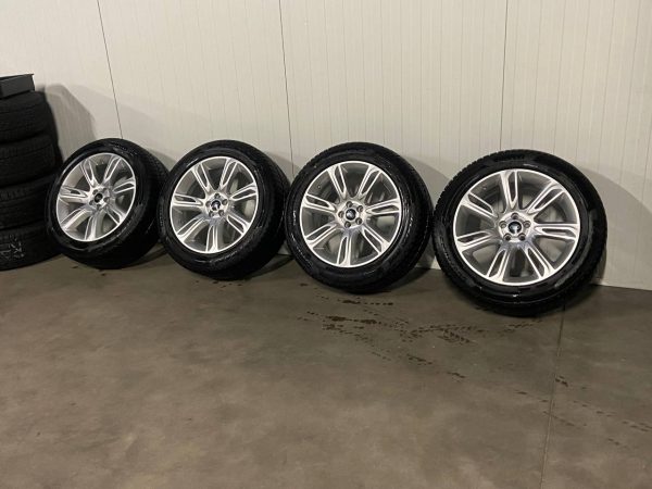 4x PIRELLI WINTERBANDEN 255/50 R20 op originele aluminium - Afbeelding 3