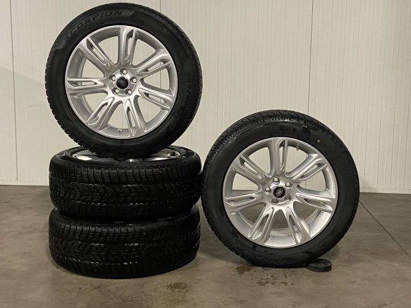 4x PIRELLI WINTERBANDEN 255/50 R20 op originele aluminium